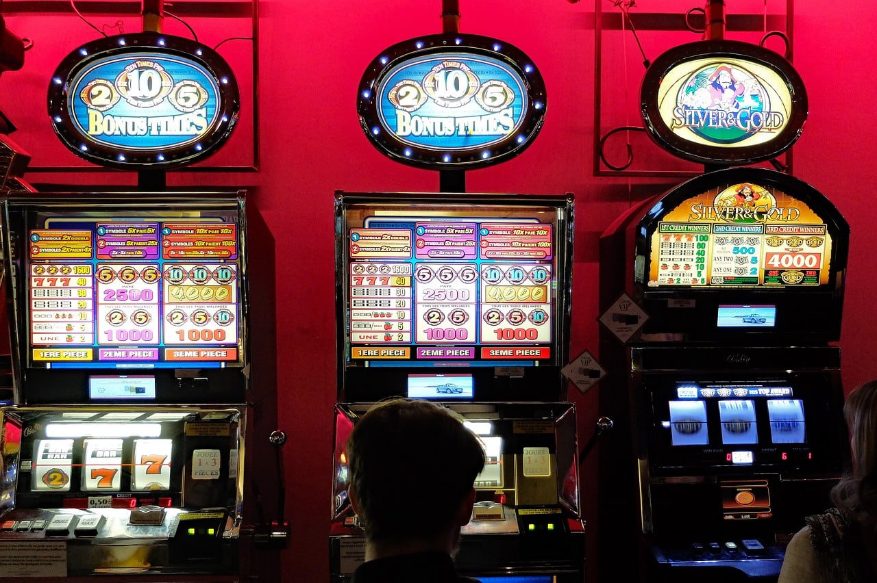 casino apk slots ဂိမ်းများ PG Soft Fortune Tiger Mahjong Ways Myanmar ကစားသမားများ ကစားနေသောမြင်ကွင်း